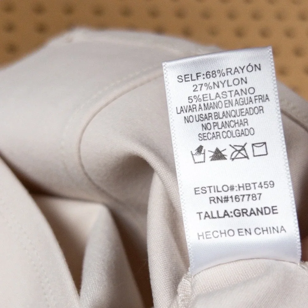 Hunter & Brown Womens Cream Square Neck Seamed Crop Tank Top Large NWOT - Picture 5 of 5